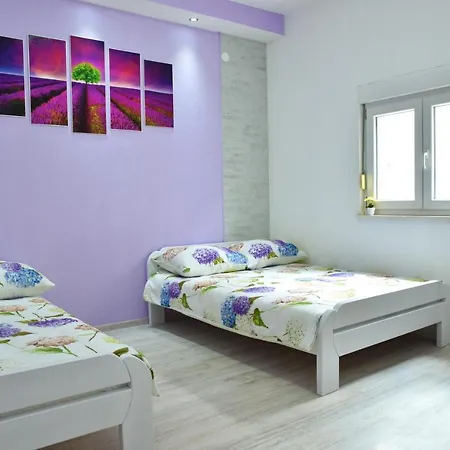 Cozy Close To Dubrovnik Apartamento *