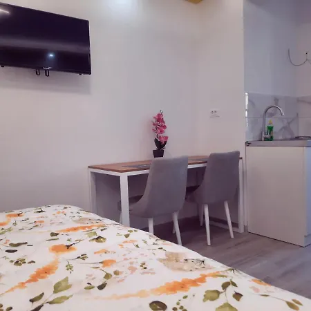 Cozy Close To Dubrovnik Apartman Neum