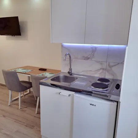 Cozy Close To Dubrovnik Neum