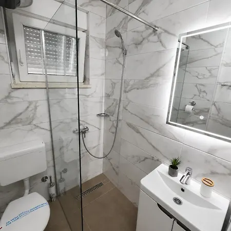 Cozy Close To Dubrovnik 아파트 *